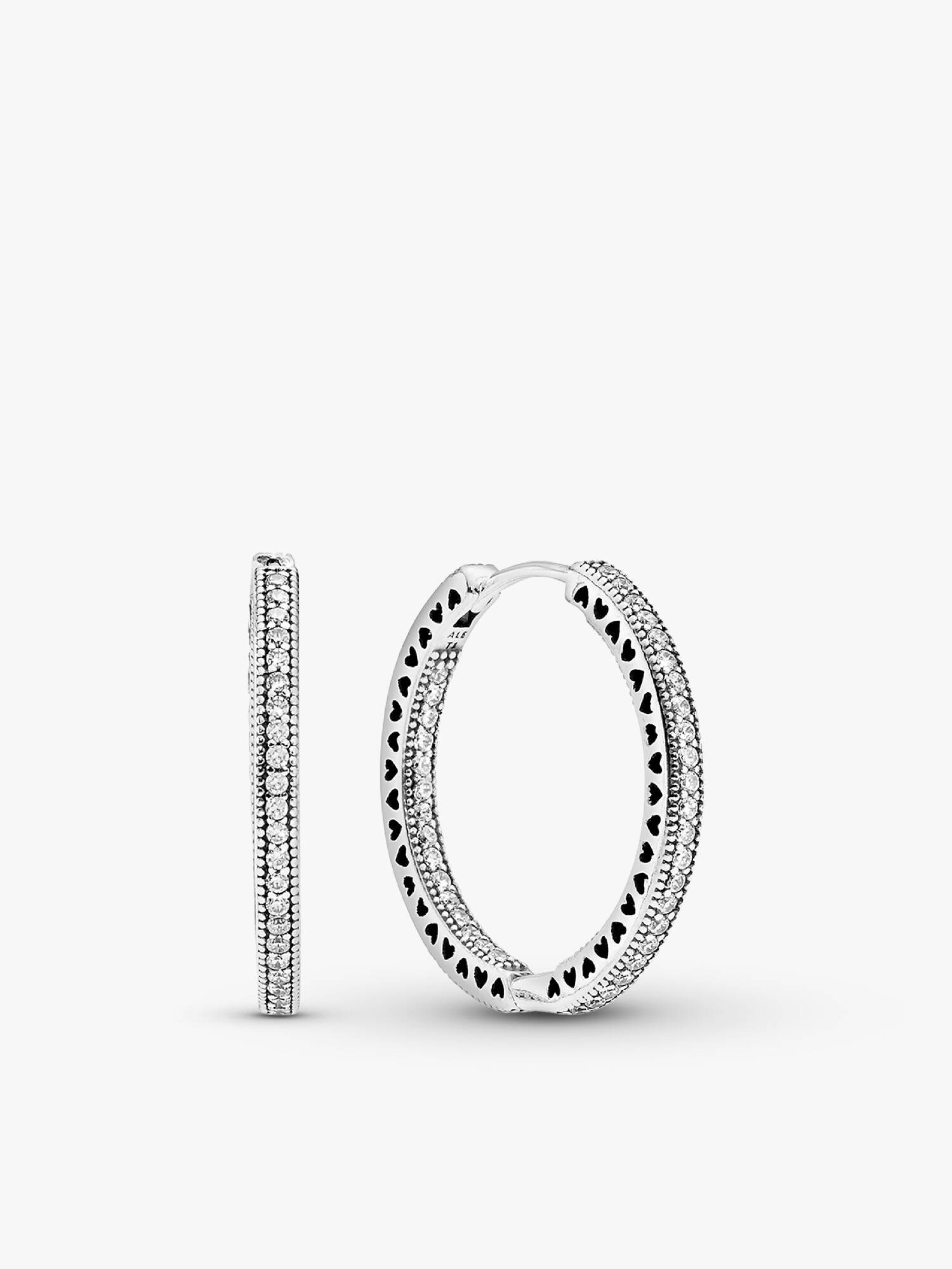 Αστραφτεροί κρίκοι με καρδιές