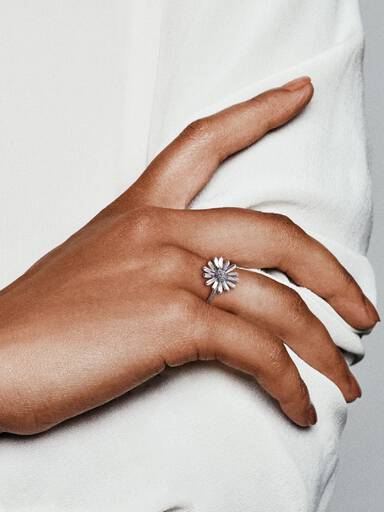 Pavé Daisy Flower Statement Ring